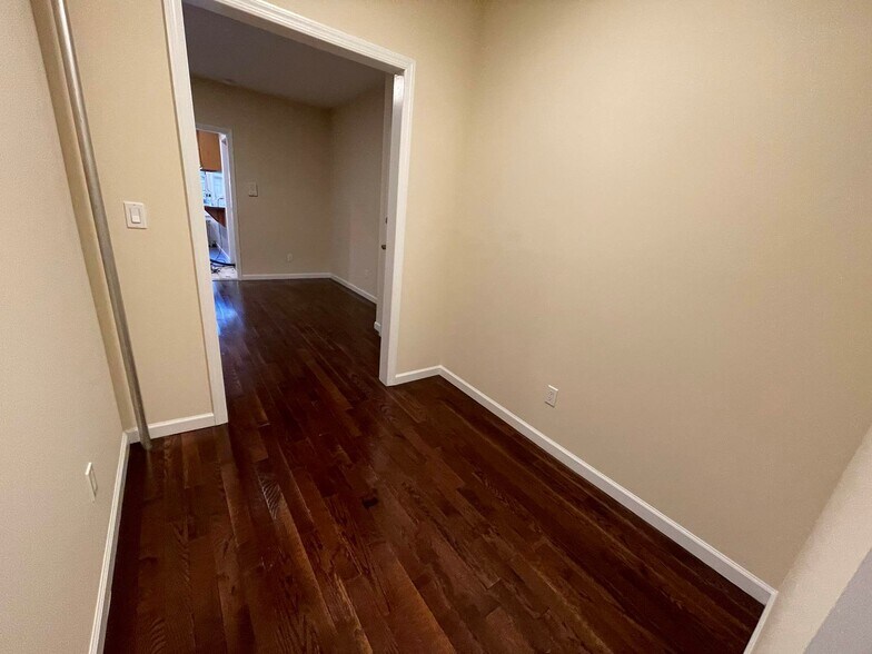 More Photos Of 34-03 42nd St, Long Island City Apartments For Sale