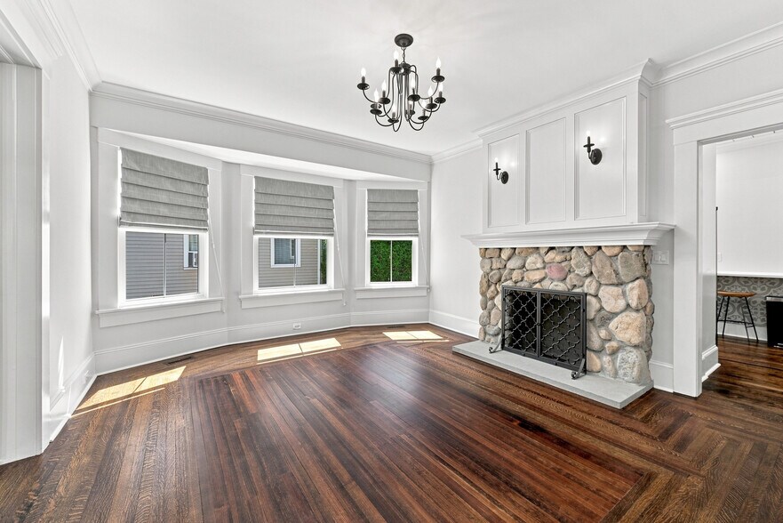 More Photos Of 8 S Main St, New Milford Office For Sale