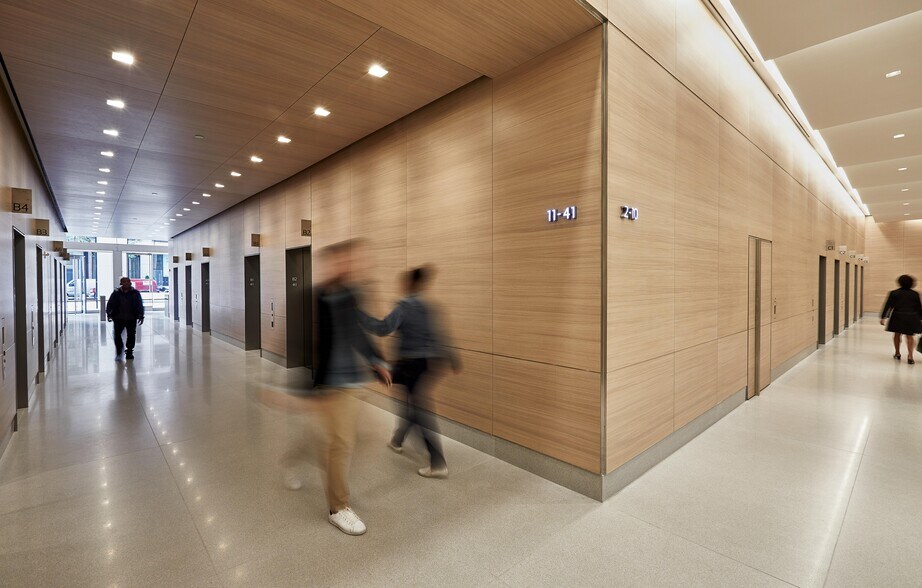 More Photos Of 1155 Avenue of the Americas, New York Office For Lease