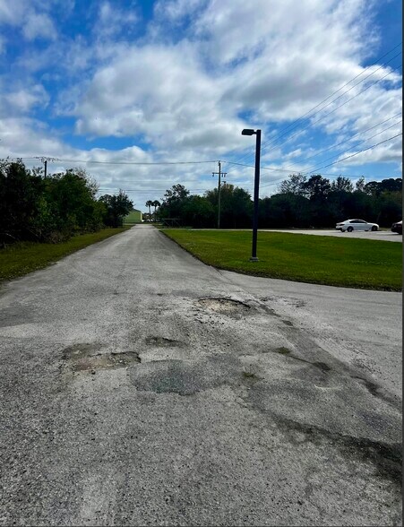 More Photos Of 2140 NW Reserve Park Trce, Port Saint Lucie Office For Sale