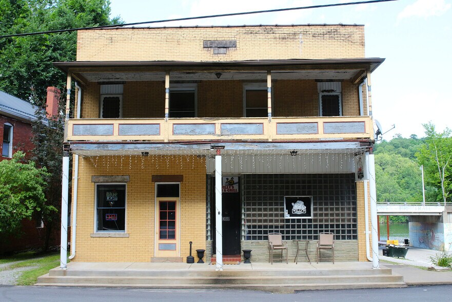 More Photos Of 550 Front St, Fredericktown Bar For Sale