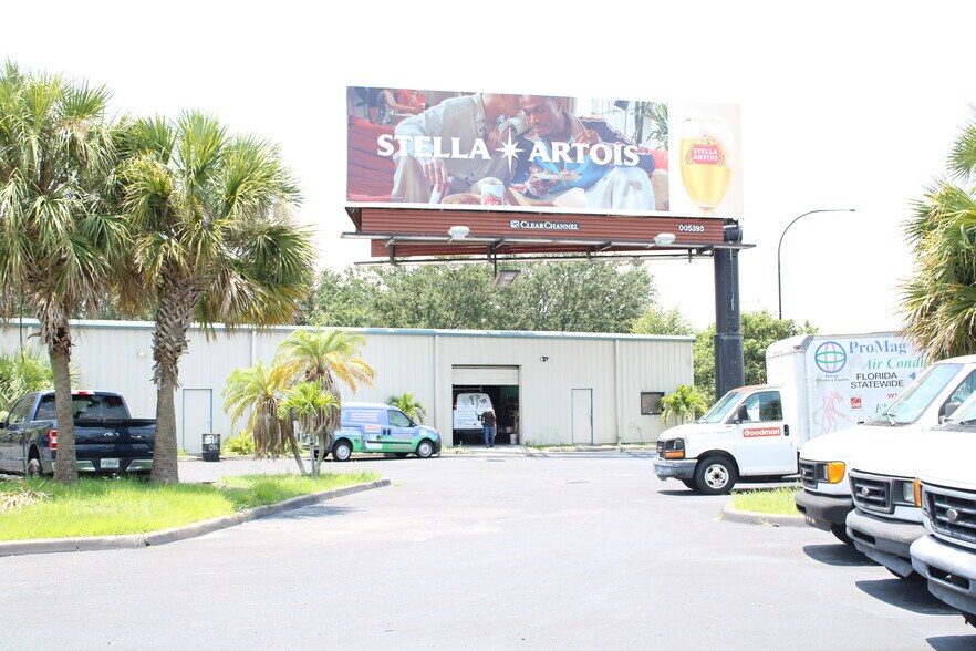 More Photos Of 3710 Gardenia Ave, Orlando Industrial For Sale