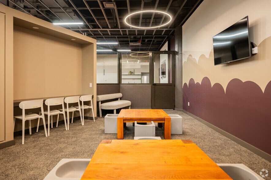 More Photos Of 2728 Thomson Ave, Long Island City Apartments For Sale