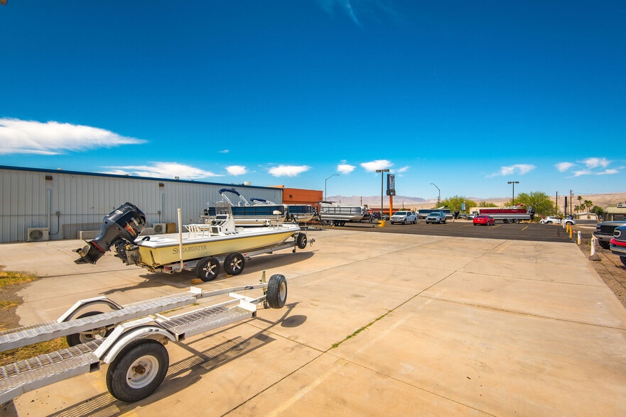 More Photos Of 2106 Highway 95, Bullhead City Auto Dealership For Sale