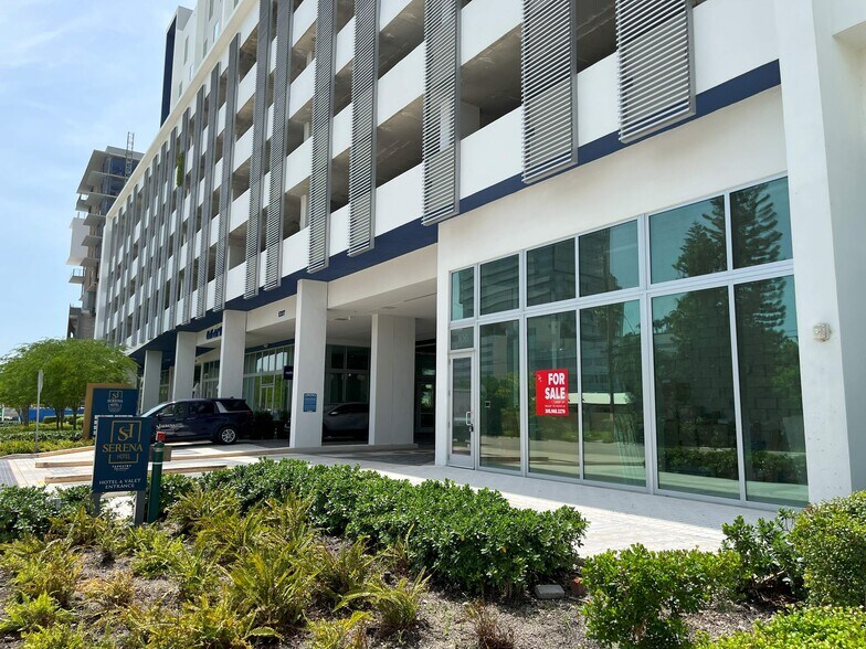 More Photos Of 2820 NE 214th St, Aventura Loft Creative Space For Sale