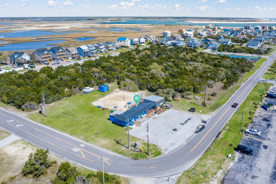 More Photos Of 2181 New River Inlet Rd, North Topsail Beach Convenience Store For Sale