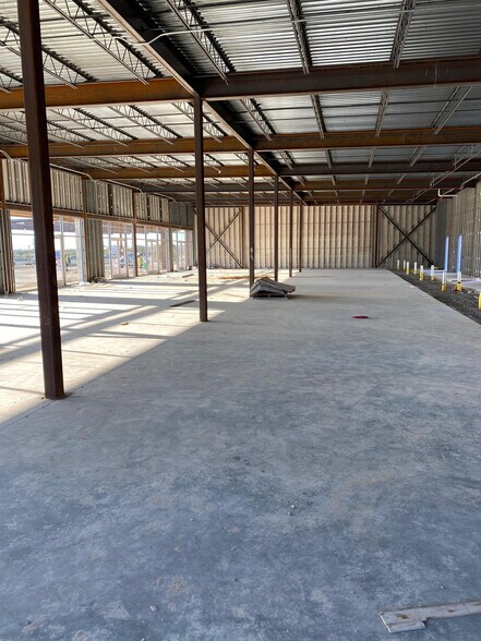 More Photos Of 21150 IH 35, Kyle Freestanding For Lease