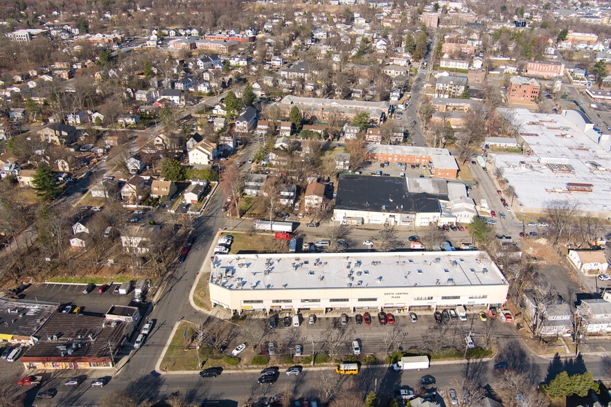 More Photos Of 310 Roosevelt Ave, Spring Valley Mixed Retail For Lease