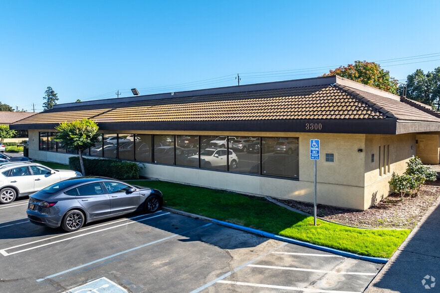 More Photos Of 3340 Tully Rd, Modesto Unknown For Lease