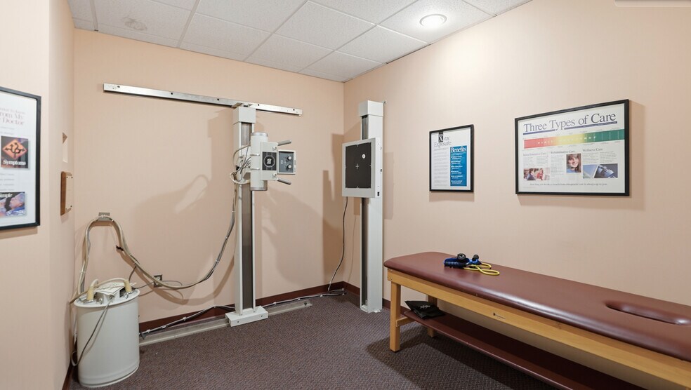 More Photos Of 11535 Nuckols Rd, Glen Allen Office For Sale