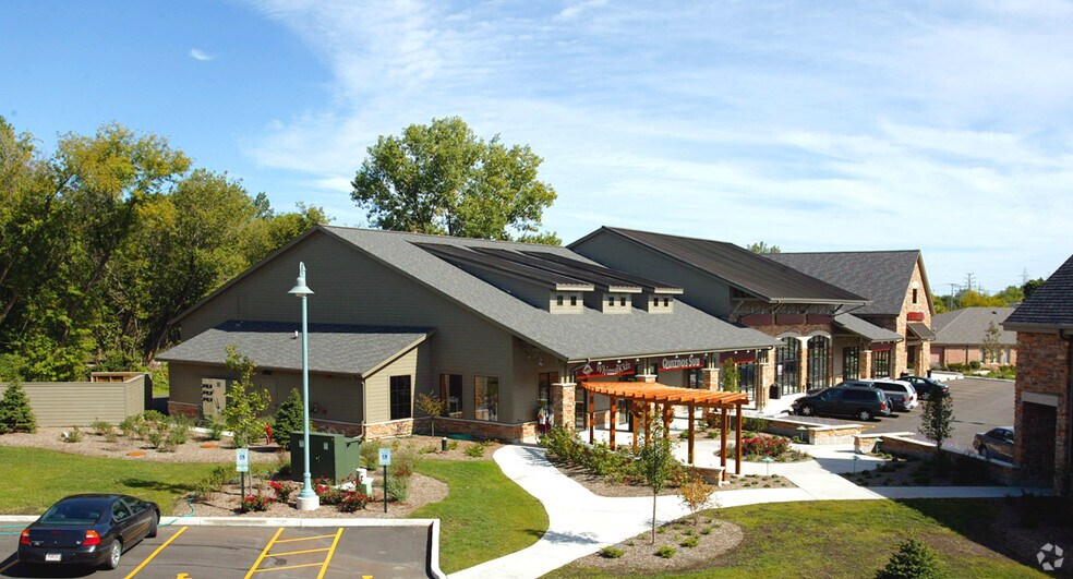 More Photos Of 12850-12960 W Bluemound Rd, Elm Grove Unknown For Sale