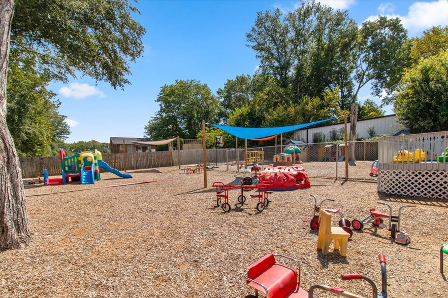 More Photos Of 57 Merritt St SE, Marietta Daycare Center For Sale