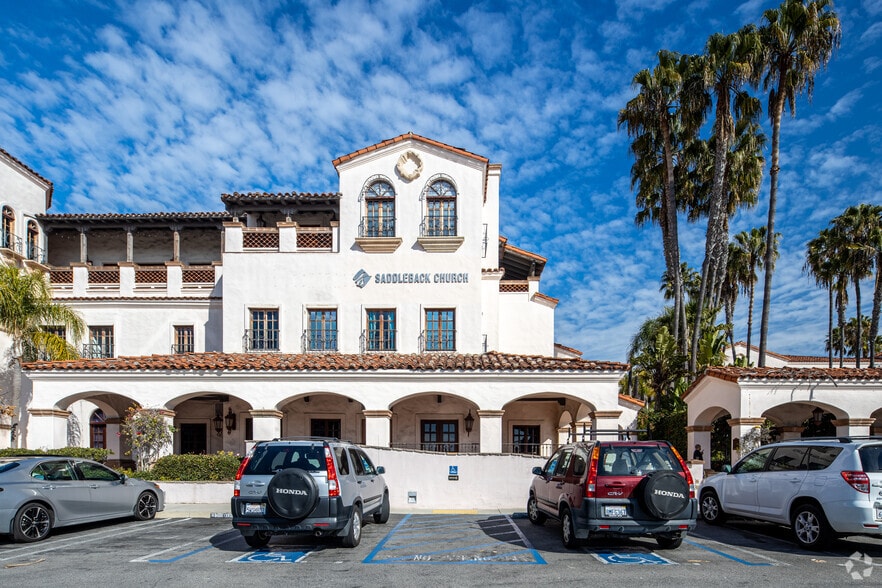 More Photos Of 1901 Newport Blvd, Costa Mesa Medical For Lease