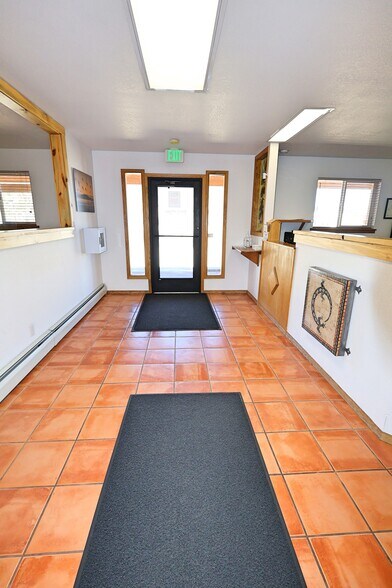 More Photos Of 20 Lodge Dr, South Fork Office For Sale