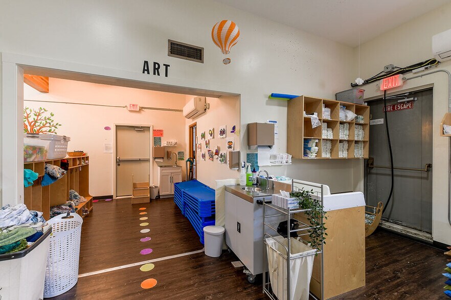 More Photos Of 535 Pine St, Potlatch Storefront Retail Office For Sale