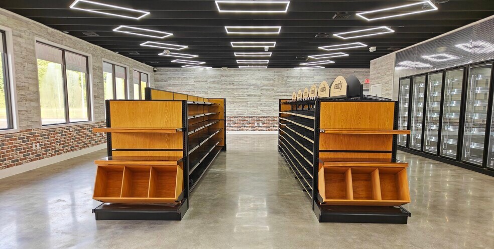 More Photos Of 2000 E Hundred Rd, Chester Convenience Store For Sale