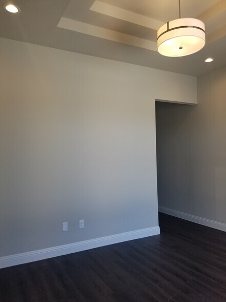 More Photos Of 3951 Alma Rd, McKinney Office For Sale