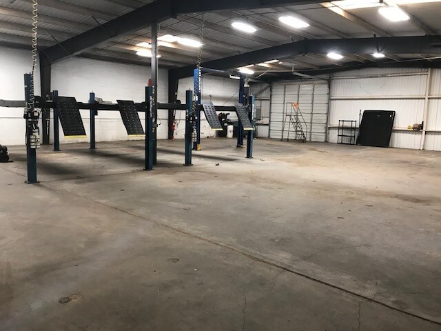 More Photos Of 1216 Texas Ave, Texas City Warehouse For Sale