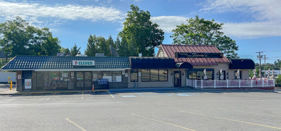 More Photos Of 118 Godwin Ave, Midland Park Convenience Store For Sale
