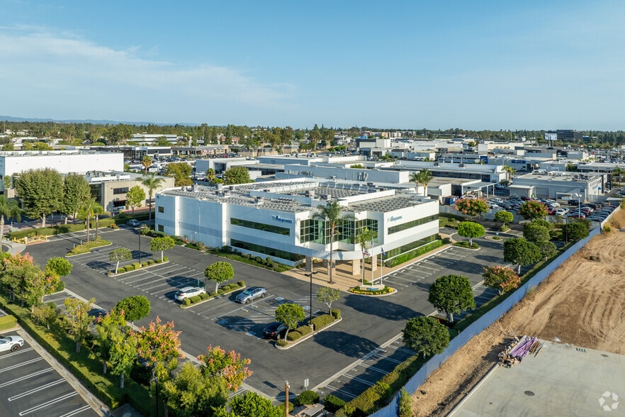 More Photos Of 15 Whatney, Irvine Research And Development For Sale