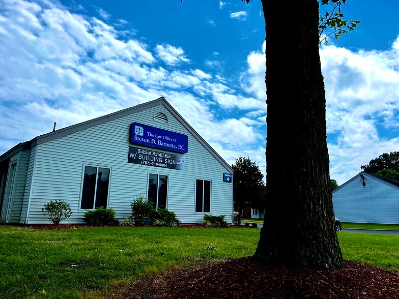 More Photos Of 610 thimble shoals Blvd, Newport News Unknown For Lease
