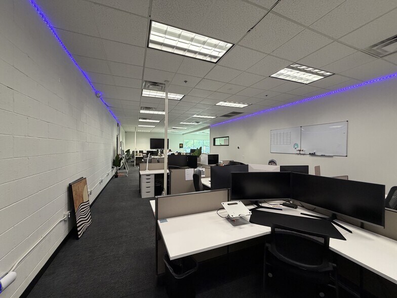 More Photos Of 2848 N Omaha St, Mesa Warehouse For Lease