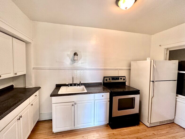 More Photos Of 14028 Faircrest St, Detroit Apartments For Sale