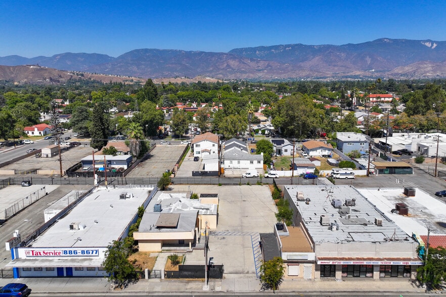 More Photos Of 352 W Highland Ave, San Bernardino Freestanding For Sale