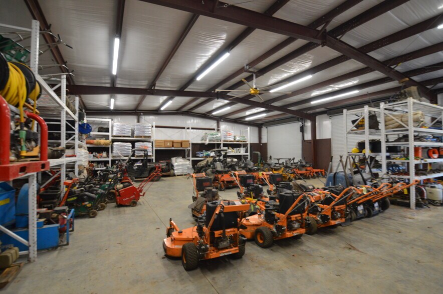 More Photos Of 4715 Bethania Station Rd, Winston-Salem Light Manufacturing For Sale