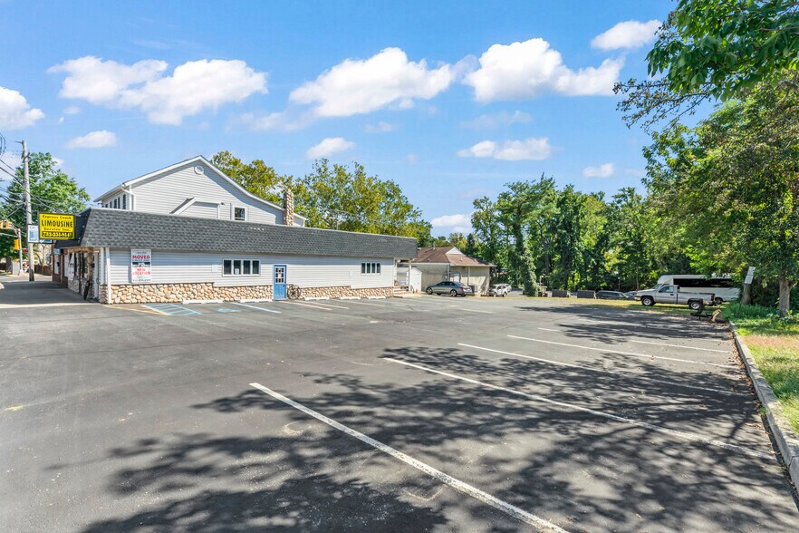 More Photos Of 533 Main St, Spotswood General Retail For Lease