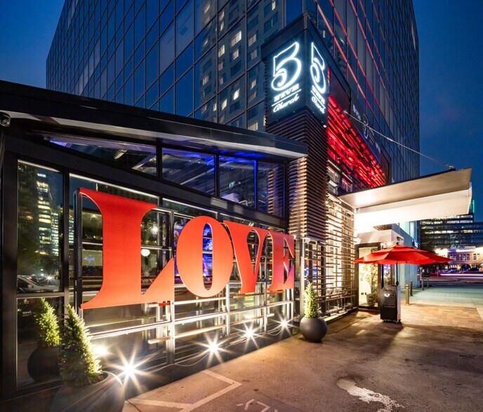Primary Photo Of 3379 Peachtree Rd NE, Atlanta Coworking Space