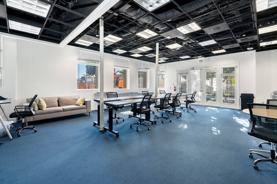 More Photos Of 1100 Highland Ave, Manhattan Beach Office For Sale