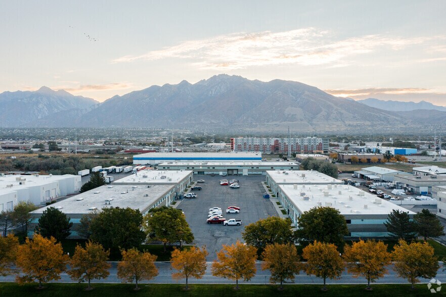 More Photos Of 12577 S 265 W, Draper Warehouse For Lease