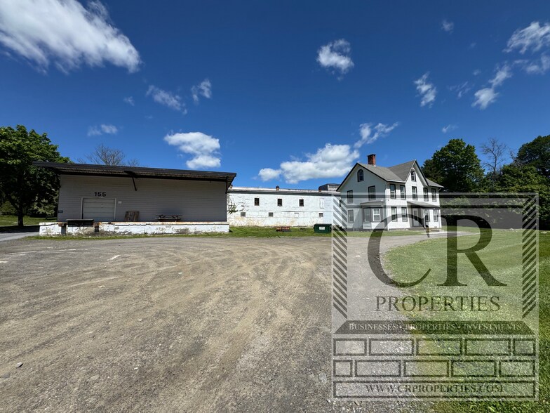 More Photos Of 155 Vineyard Ave, Highland Service For Sale