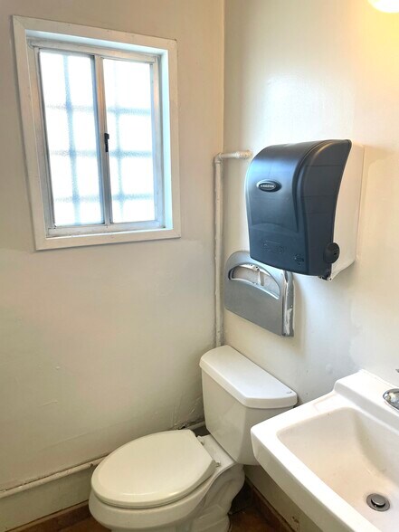 More Photos Of 5207 Peck Rd, El Monte Freestanding For Sale