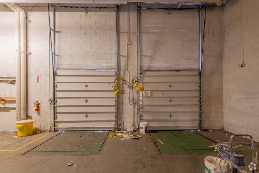 More Photos Of 2800 Power Inn Rd, Sacramento Freestanding For Lease