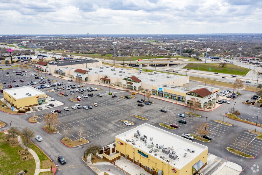 More Photos Of 4100 S New Braunfels Ave, San Antonio Unknown For Lease