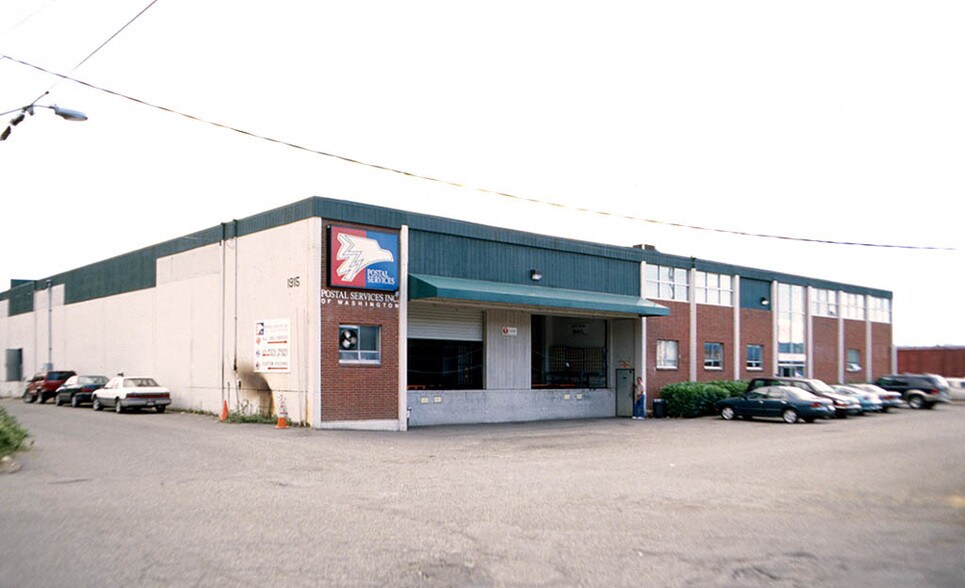 More Photos Of 1915 S Corgiat Dr, Seattle Warehouse For Sale