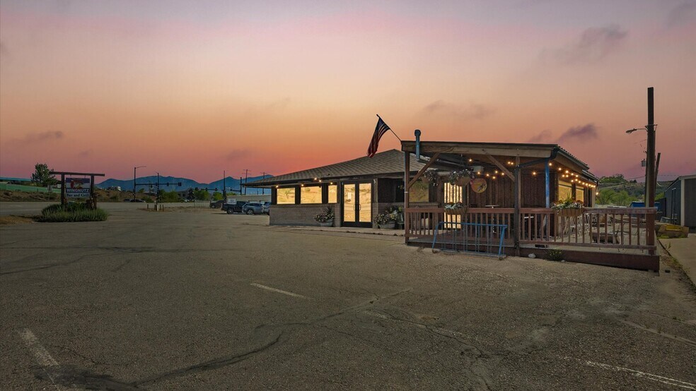 Primary Photo Of 2178 Railroad Ave, Rifle Restaurant For Sale