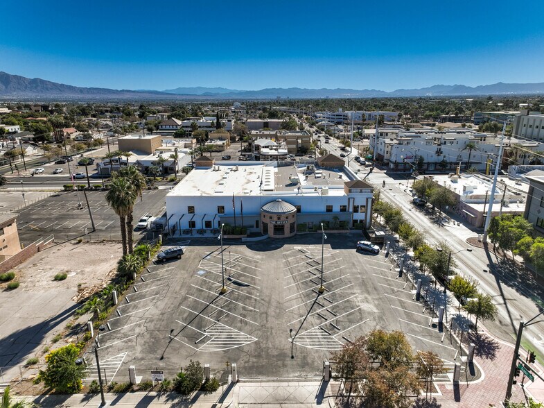 More Photos Of 730 Las Vegas Blvd S, Las Vegas General Retail For Lease