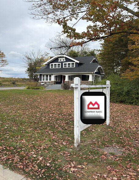 Primary Photo Of 80 Jefferson St, Monticello Office Residential For Sale