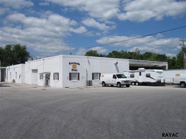 More Photos Of 639 Frederick St, Hanover Light Manufacturing For Lease