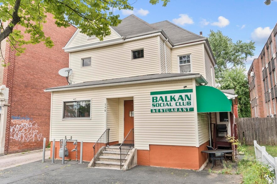 More Photos Of 348 Franklin Ave, Hartford Restaurant For Sale