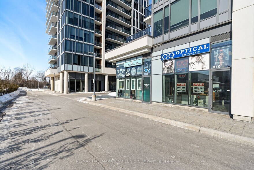 More Photos Of 9610 Yonge st, Richmond Hill Multifamily For Sale