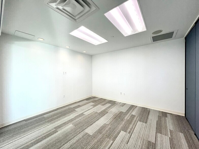 More Photos Of 3470 NW 82nd Ave, Doral Office For Lease