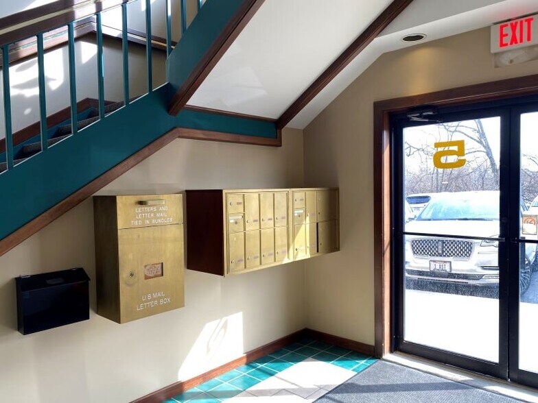More Photos Of 6728 Loop Rd, Centerville Medical For Sale