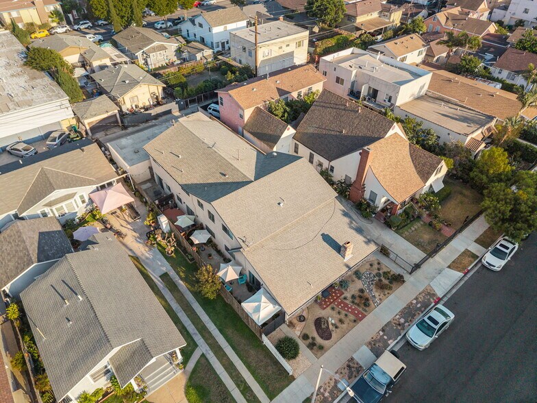 More Photos Of 1070 Freeman Ave, Long Beach Apartments For Sale