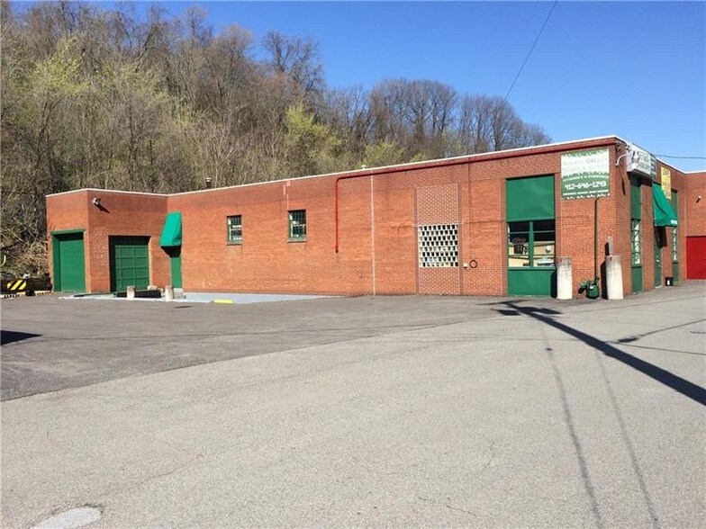 More Photos Of 1020-1060 Saw Mill Run Blvd W, Pittsburgh Warehouse For Lease