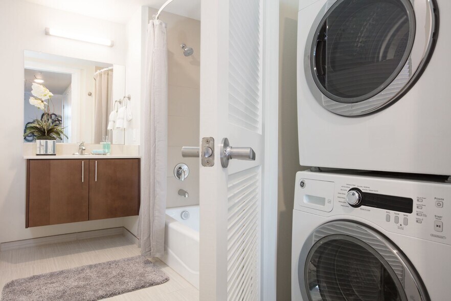 More Photos Of 1500 N California Blvd, Walnut Creek Apartments For Lease