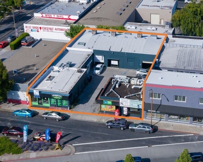 More Photos Of 411-417 Lathrop St, Redwood City Service For Sale